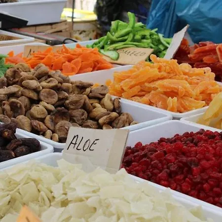 U Dammusu Nyaraló Szirakúza