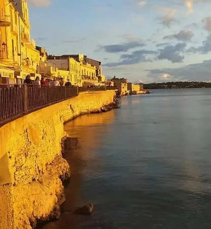 U Dammusu Syracuse