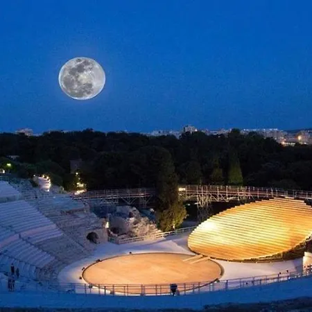 U Dammusu Nyaraló Szirakúza