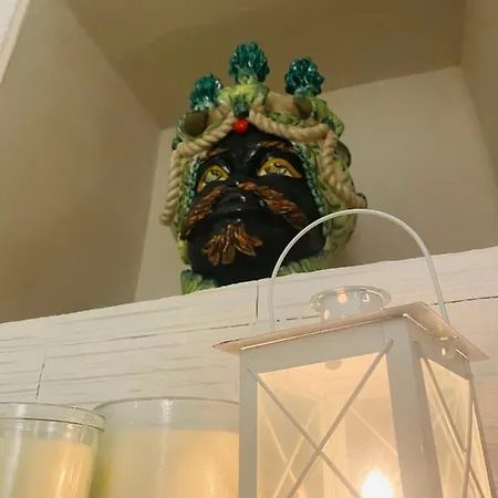 Nyaraló U Dammusu Szirakúza