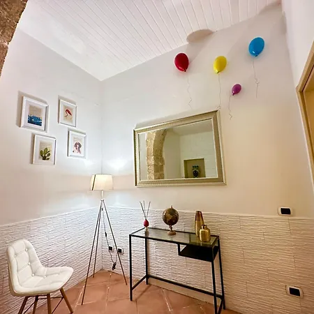 Nyaraló U Dammusu Szirakúza